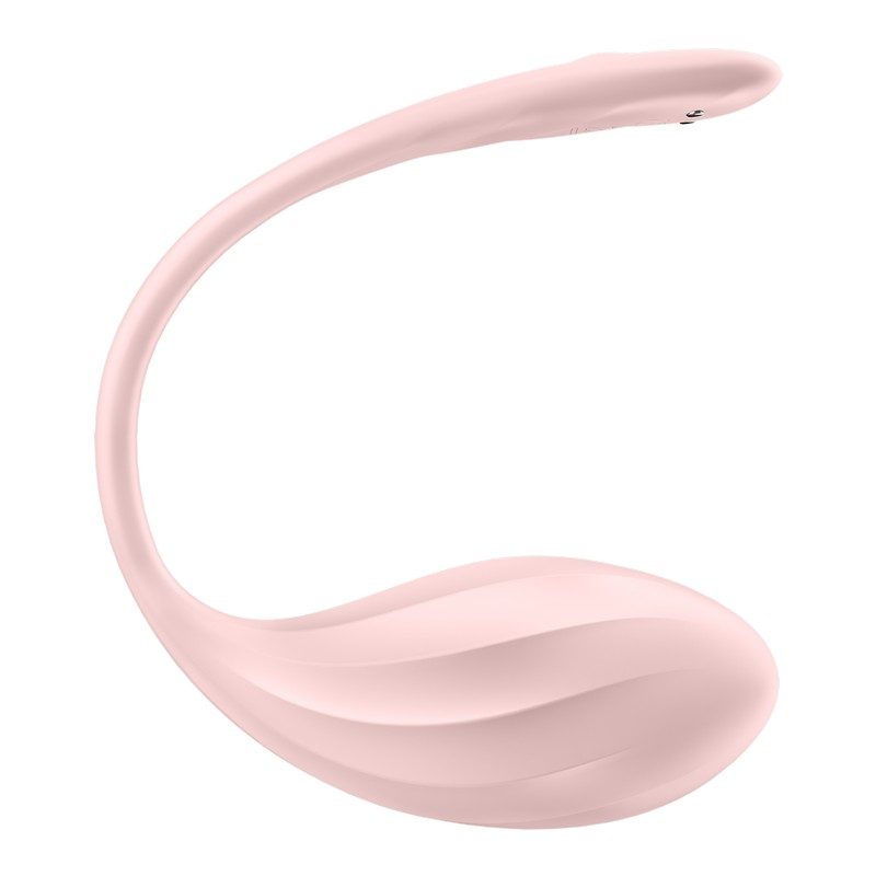 SF1718<br> Ribbed Petal<br> Rose<br><b>Discounts Do Not Apply</b>